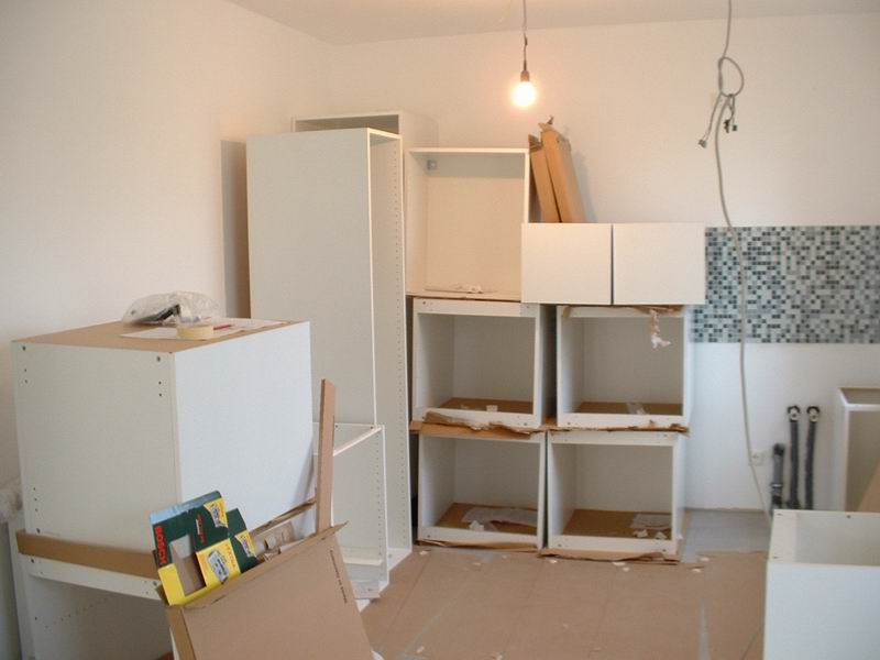 Kuechenschraenke.jpg